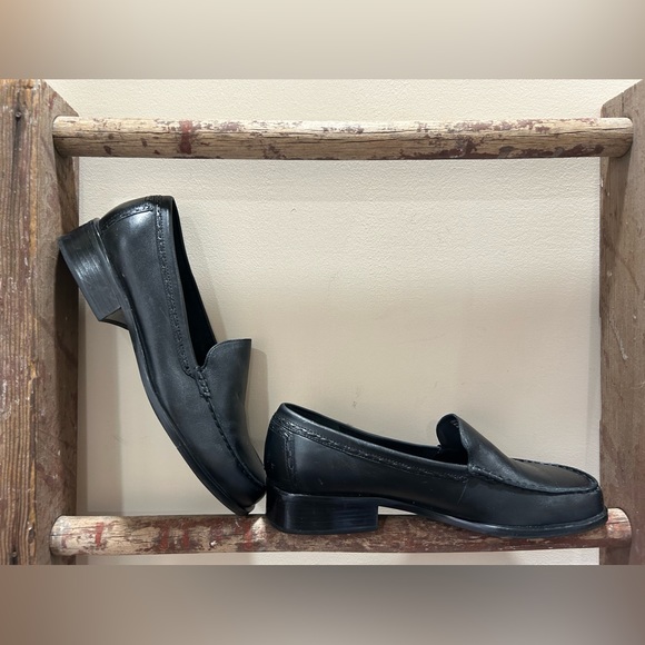 Etienne Aigner Loafer Shoes - Picture 2 of 5